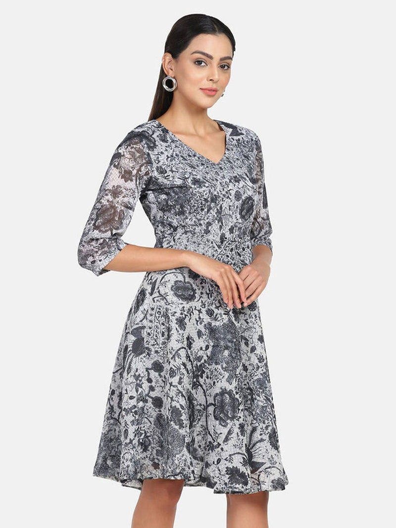 Abstract Print  Outdoor Dress - Grey and White