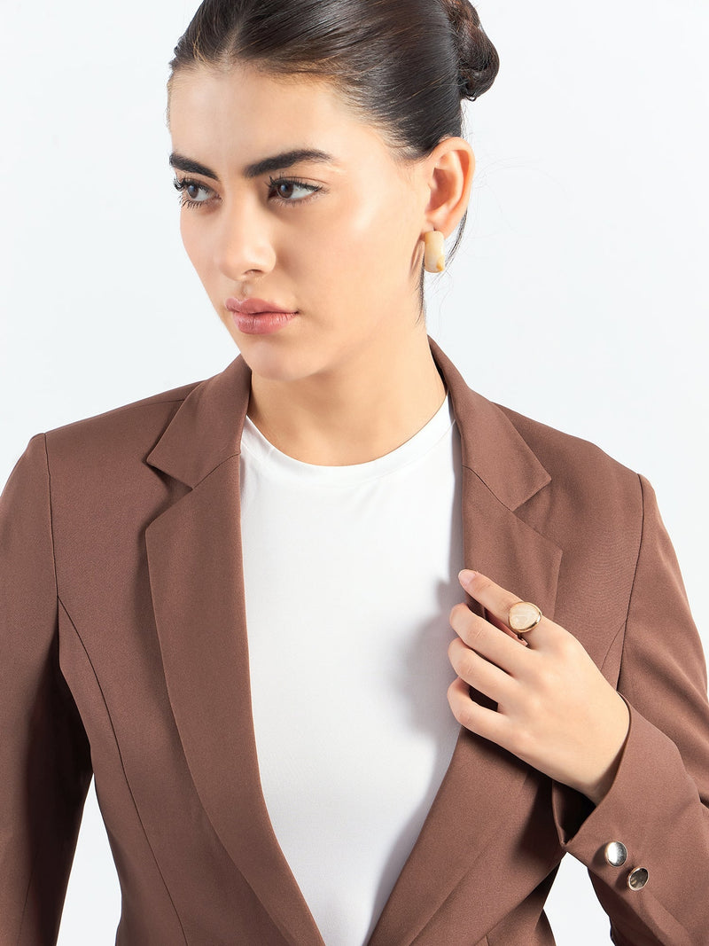 Brown Tailored Fit Notched Lapel Blazer In Stretchable Fabric