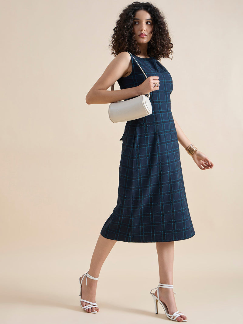 Structured A-line Stretchable Boat-Neck Sleeveless Checkered Midi Dress