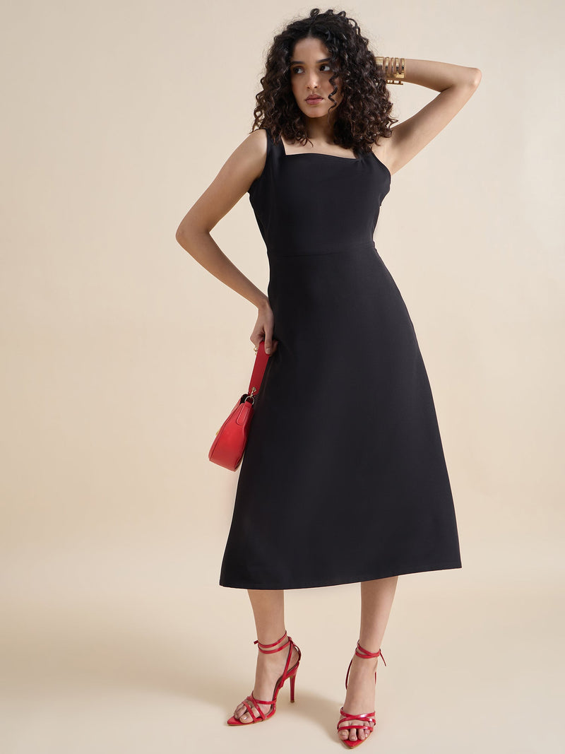 Classic square-neck sleeveless fit & flare midi dress